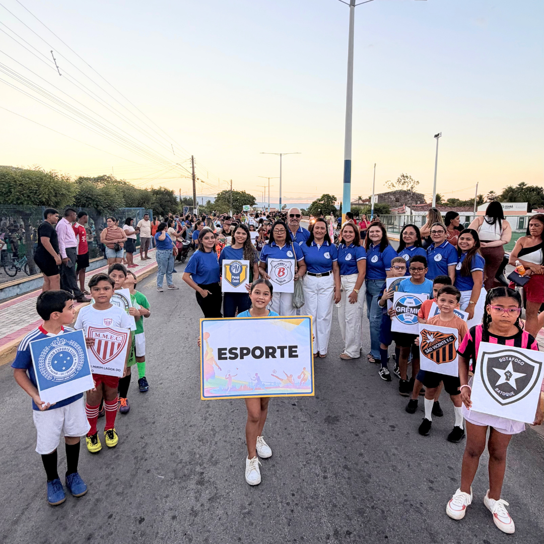 Desfile cívico leva história, educação e orgulho às ruas de Pacujá
