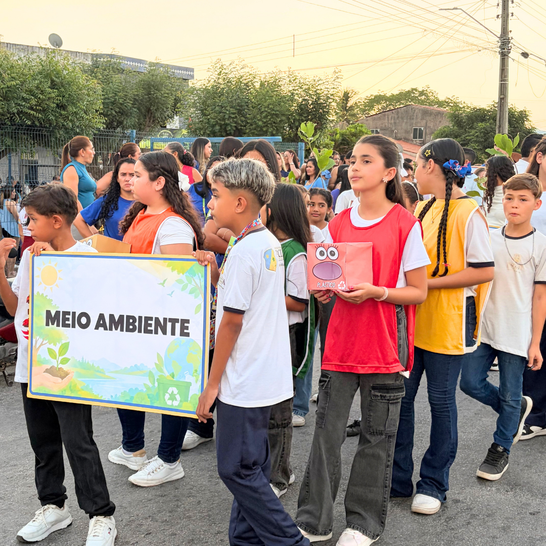 Desfile cívico leva história, educação e orgulho às ruas de Pacujá