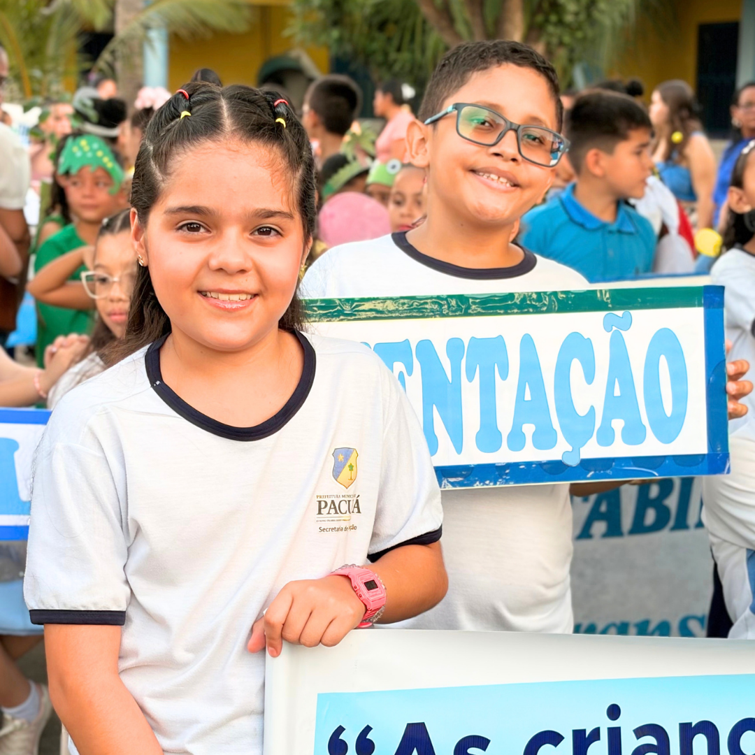 Desfile cívico leva história, educação e orgulho às ruas de Pacujá
